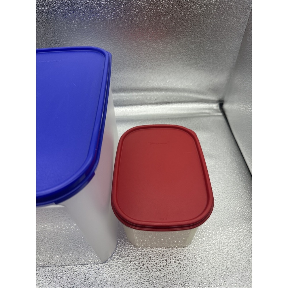 Tupperware Clear Plastic Rectangle Food Storage Containers Set of 2 - Picture 4 of 10